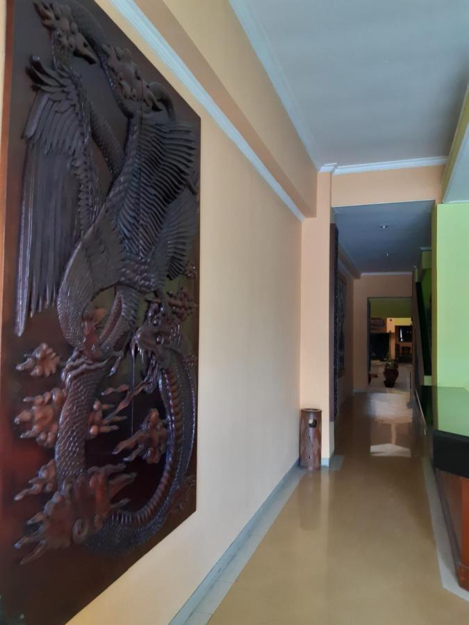 Hotel Zaitun Selaparang Ломбок Екстериор снимка