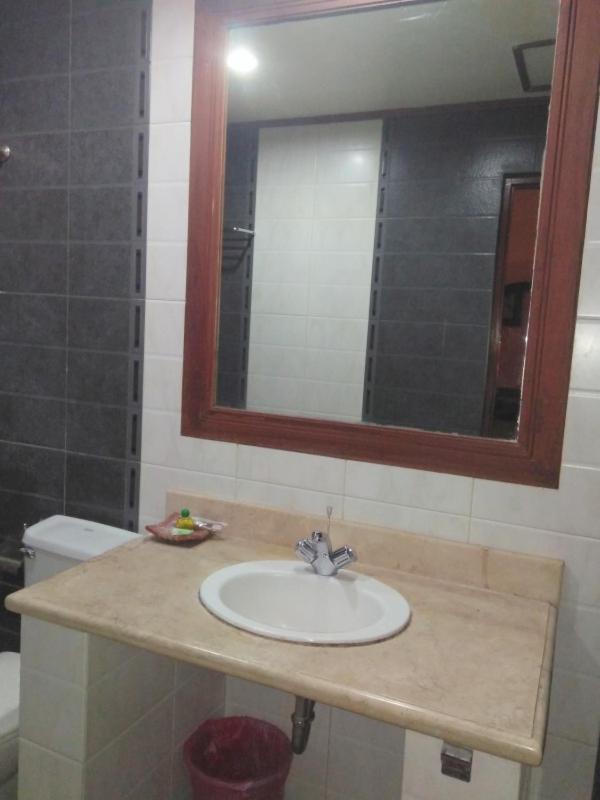 Hotel Zaitun Selaparang Ломбок Екстериор снимка
