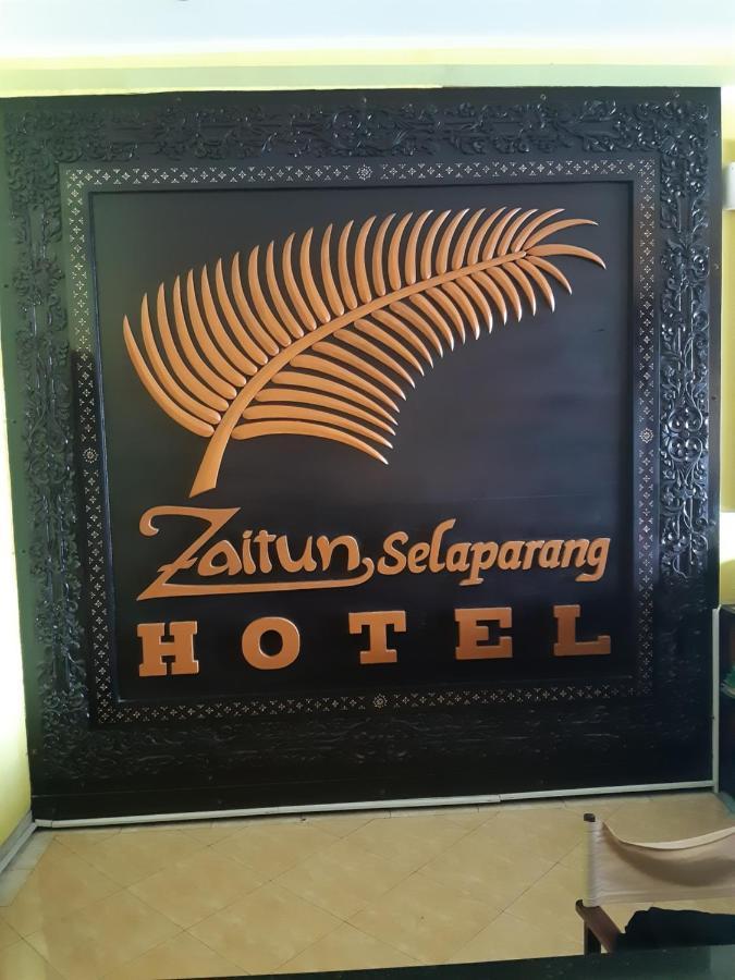 Hotel Zaitun Selaparang Ломбок Екстериор снимка